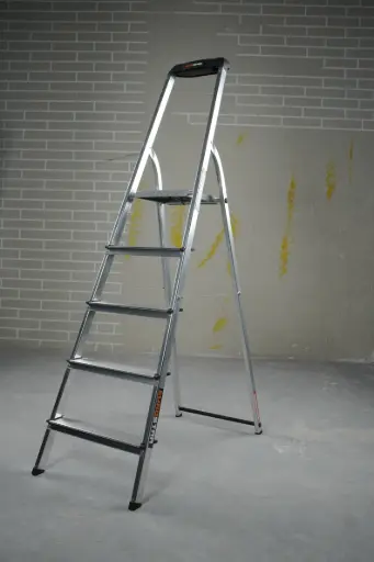 705